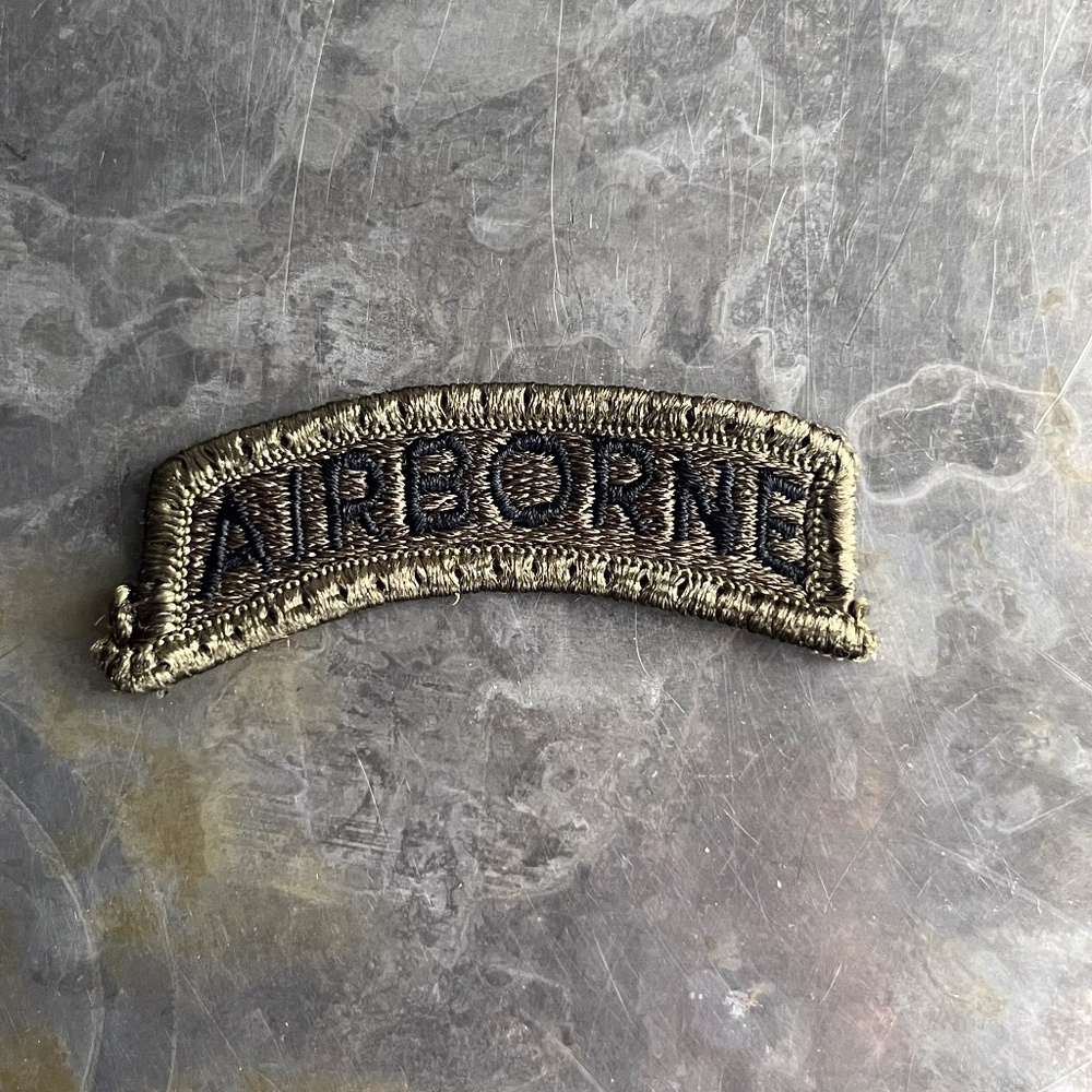 AIRBORNE fully embroidered arch patch, vintage